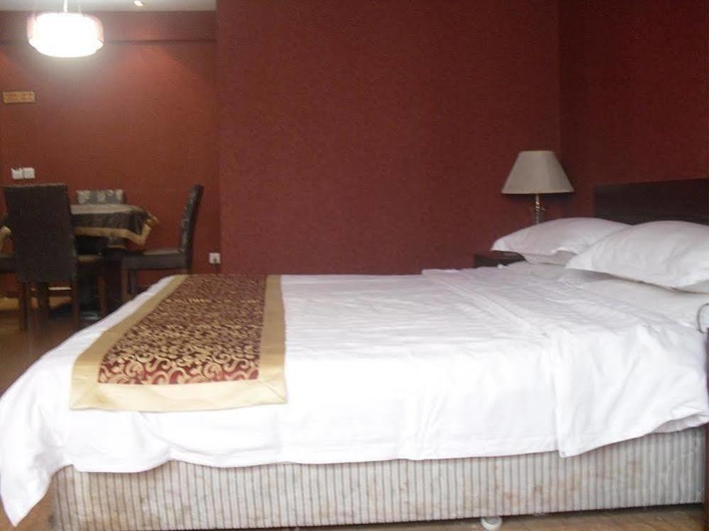 Chongqing Tianshun Hotel Bagian luar foto
